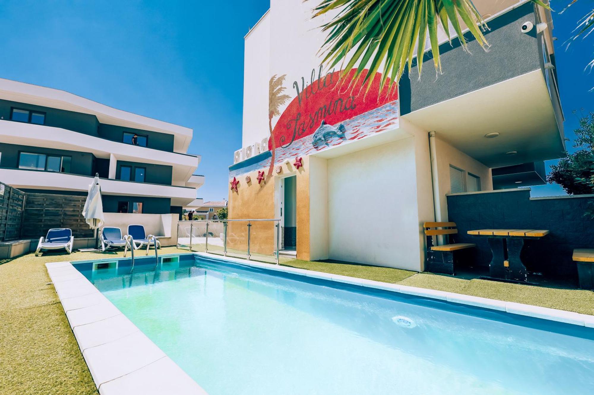 Apartment Bella โนวาลยา ภายนอก รูปภาพ